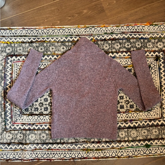 NWOT Lewkin Cut Out Zip Up Sweater - Picture 5 of 5